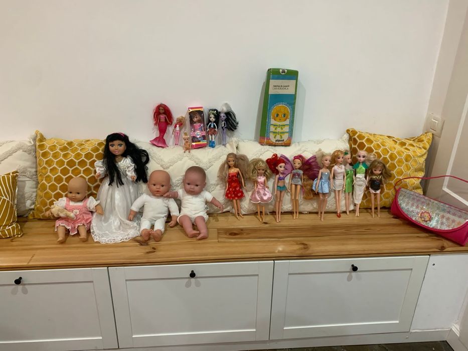 Păpuși     jucarie