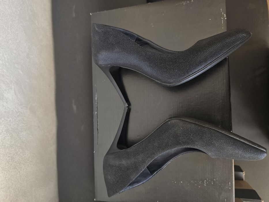 Тъмносини токчета Tara Shoes, handmade, вътрешност естествена кожа.