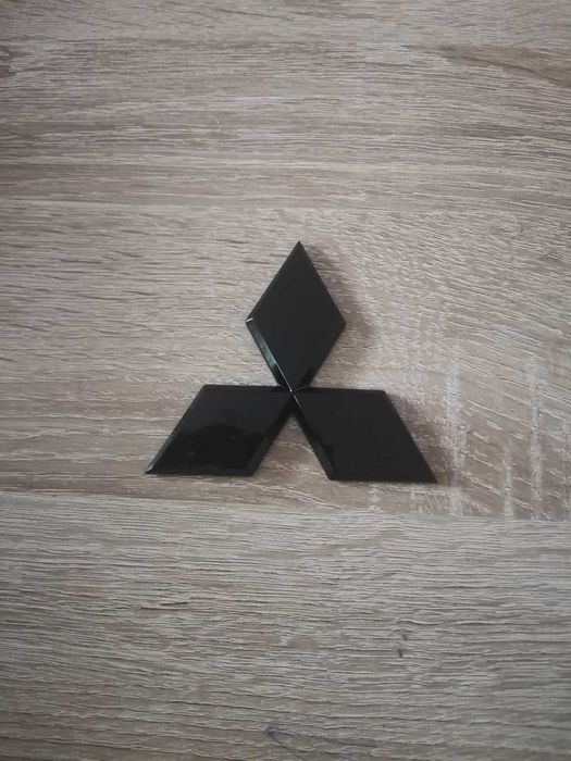 черно лого Mitsubishi 11.5 см