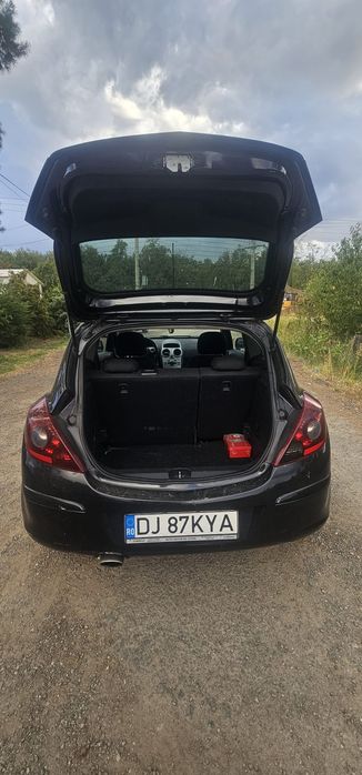 Vând Opel corsa D benzina +gpl