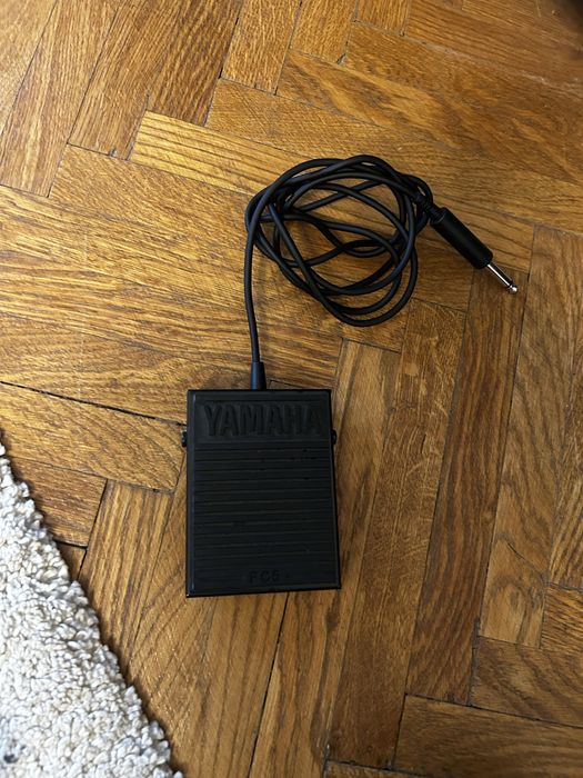 Yamaha FC-5 pedala sustain