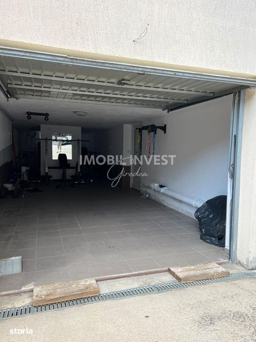 Superoferta! Casa 190 mp utili, 4 camere,3 bai, garaj!