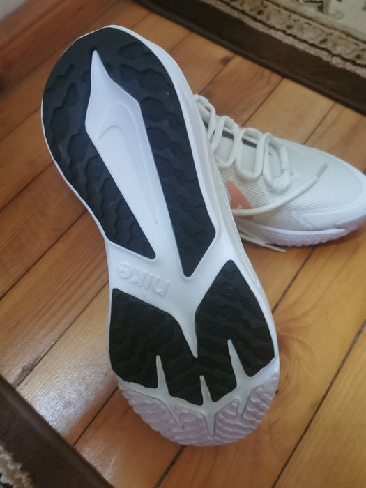 Нови обувки Nike Star Runner 4
