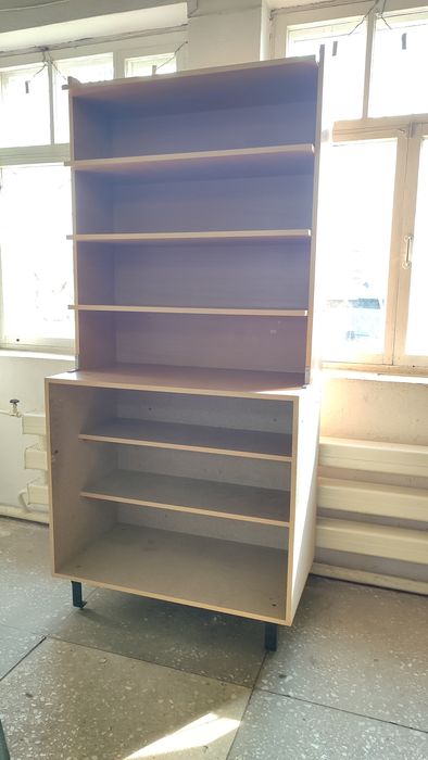 Витрина для товара.