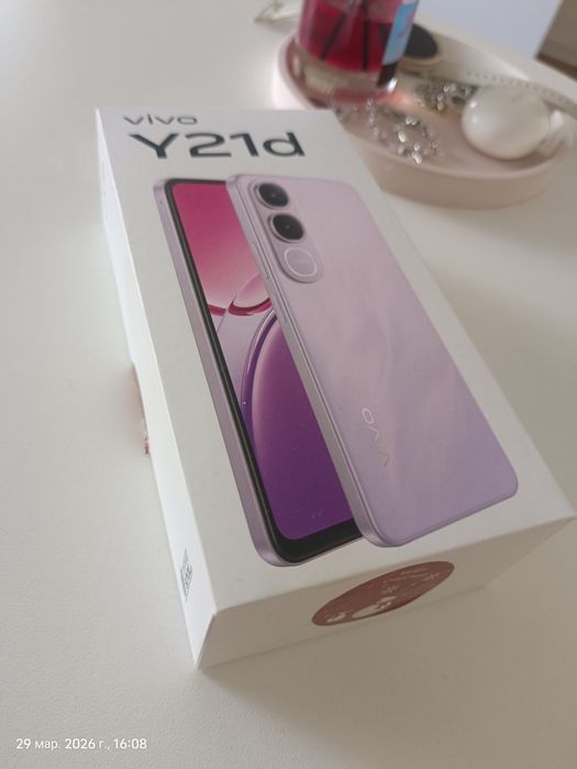 Продам новый телефон Vivo Y21d