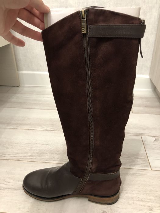 Продаются осенние сапоги