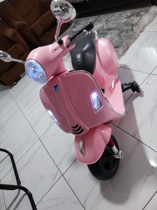 Scuter electric copii