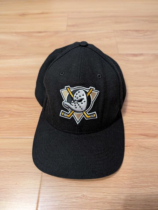 Sepci New Era 47 Brand NHL Diverse