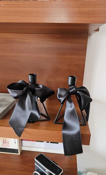 Set 2 sfenice negre metal