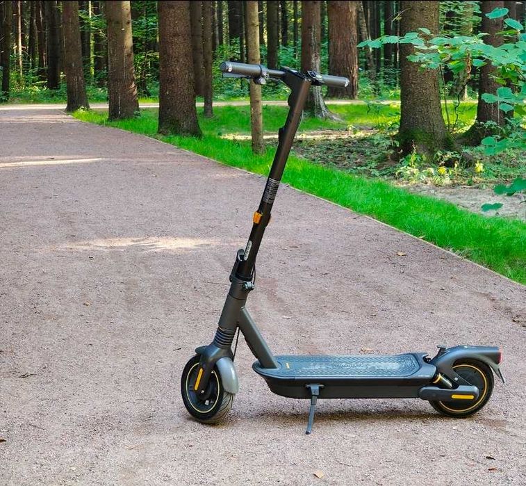 Электросамокат Segway Ninebot Max G2