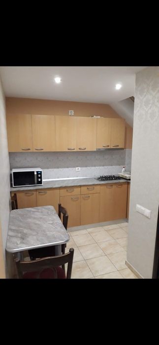 Închiriez Garsoniera zona Iosia