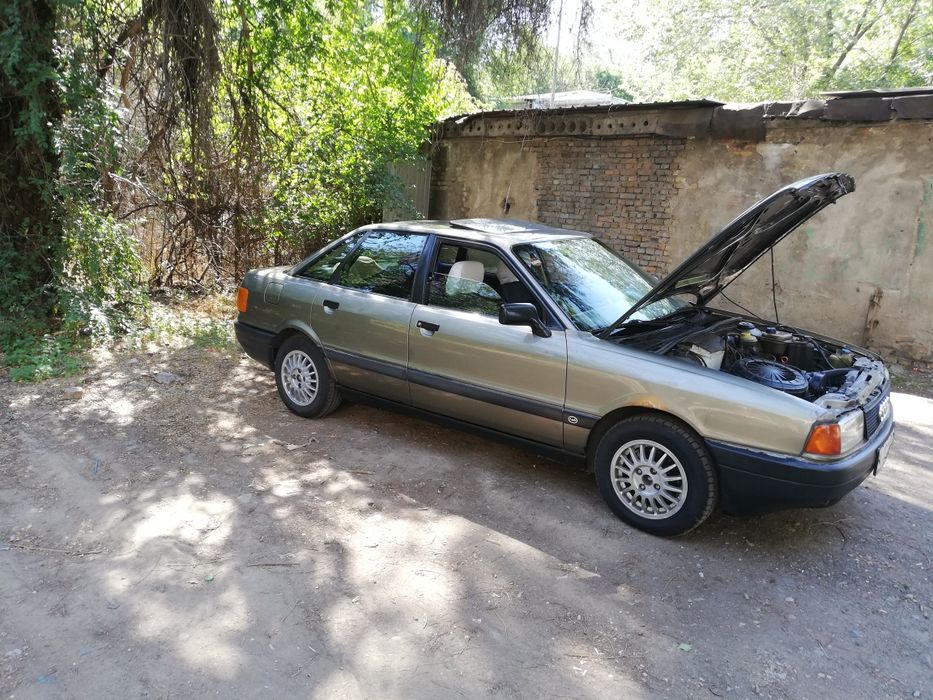 Продам авто ауэи 80