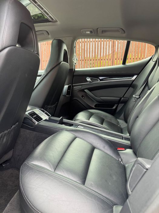 Porsche Panamera Vand Porsche Panamera stare perfecta de functionare