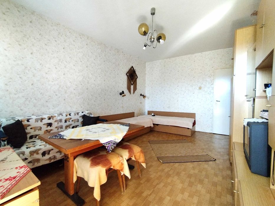 Продава се Тристаен апартамент в Перник, Изток - 90 кв.м за 907 €/кв.м - Снимка #8