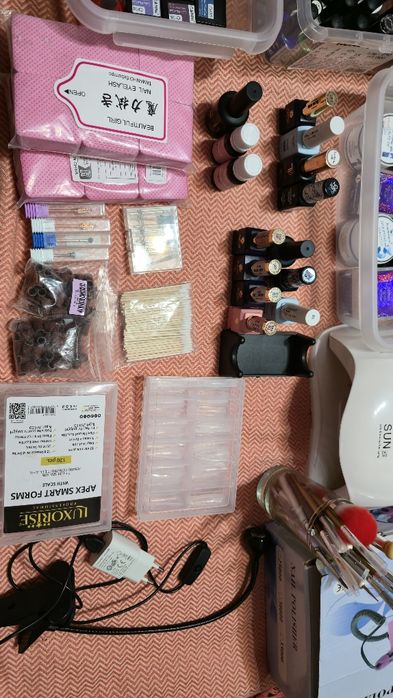 Set conplet manichiura gel/ semipermanenta SH