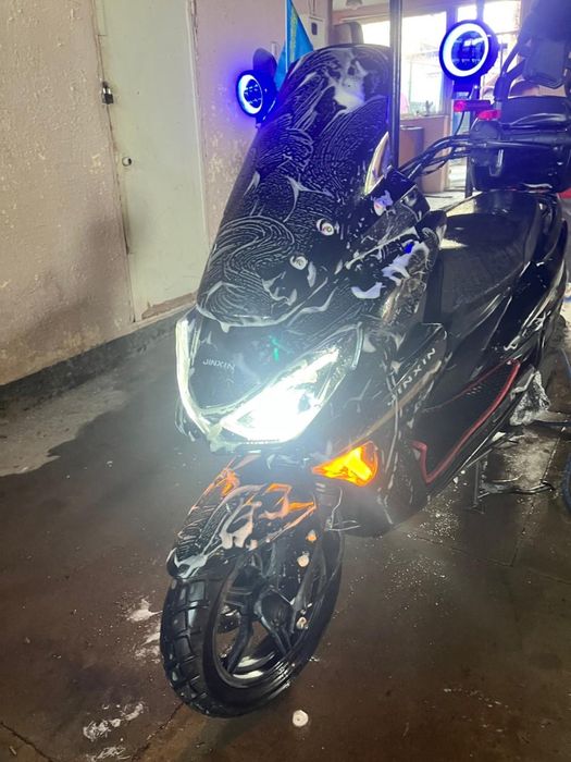 Мопед скутер макси