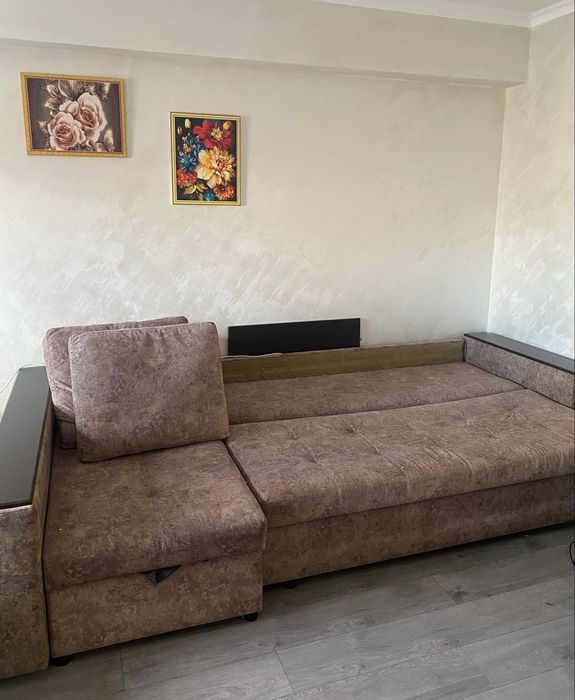 Продам угловой диван