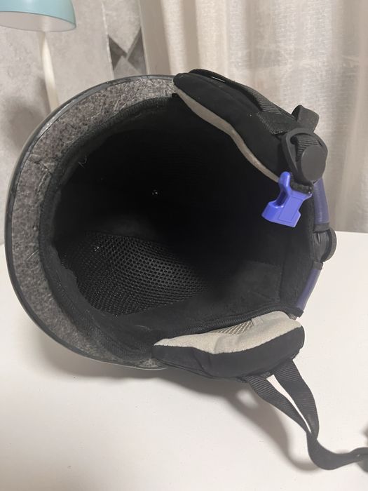 Шлем для лыж с сноубордов