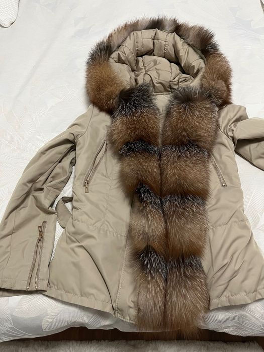 Geaca Parka, blana naturala, purtata foarte putin