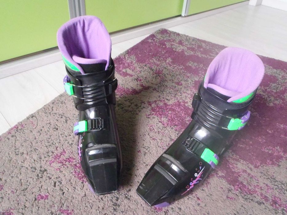 Sled Dogs,snowskates