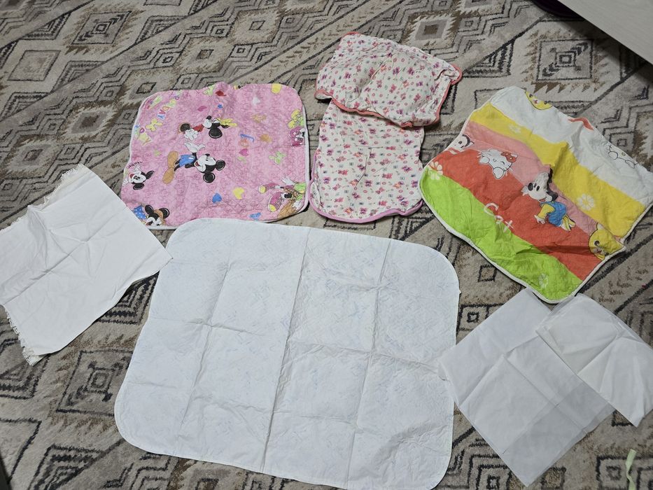 Детские колготки, носки, шапки, панамы,перчатки,варежки,слюнявчики