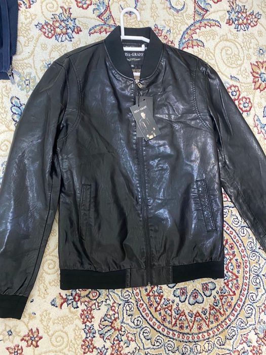 Мужской вверх, продается вместе