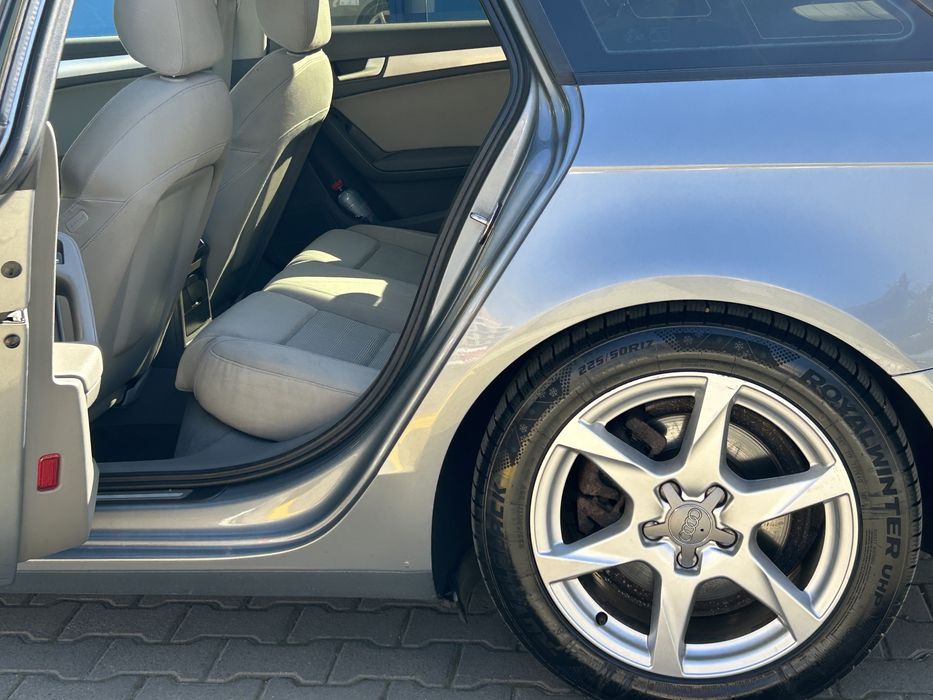 Audi A4 B8 - S-Line - 2010 E5 - 2.0 - 143 HP - S-Tronic