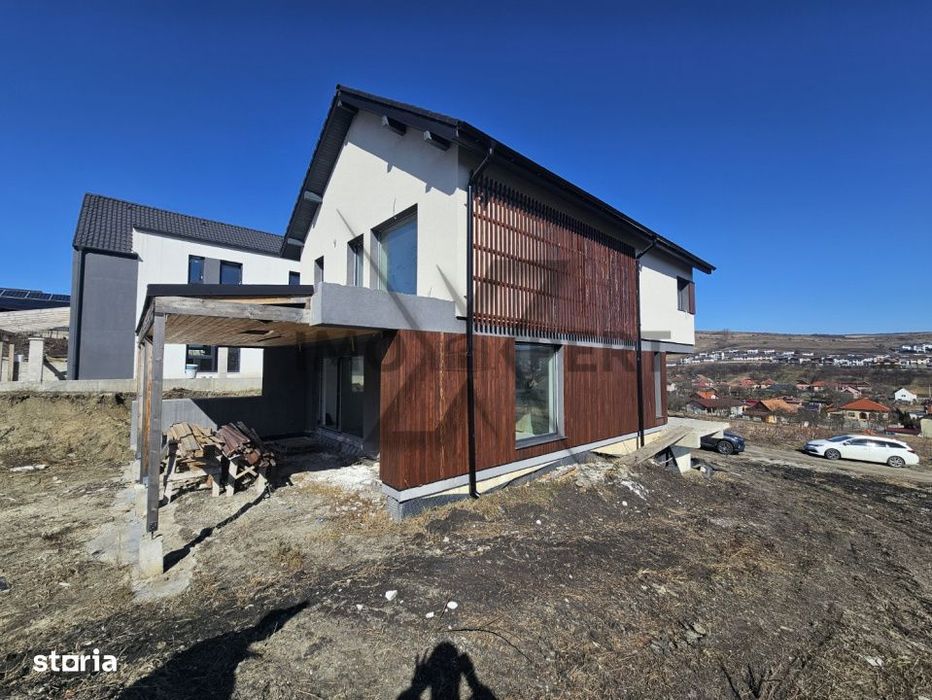 Casa individuala 136mp utili si 700 mp teren, zona strazii Ion Creang
