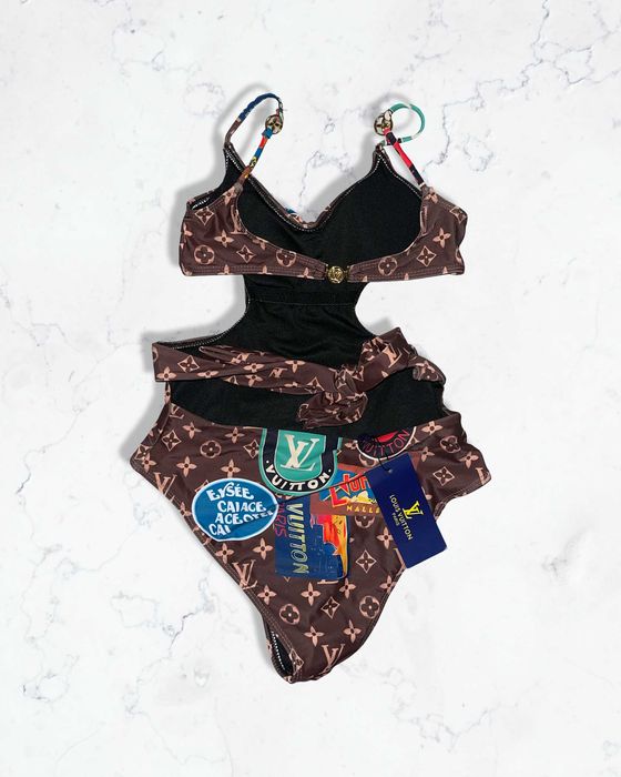 ЛВ бански кафяв цял боди топ шарен louis vuitton LV уникален комплект