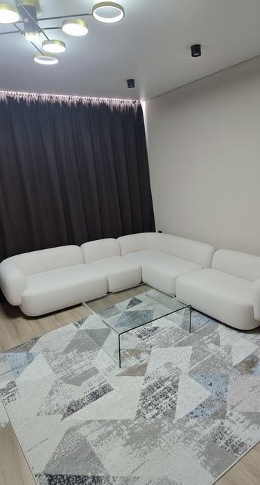 Сдам 3х комн кв посуточно