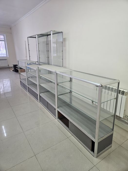Продам торговые стеклянные полки