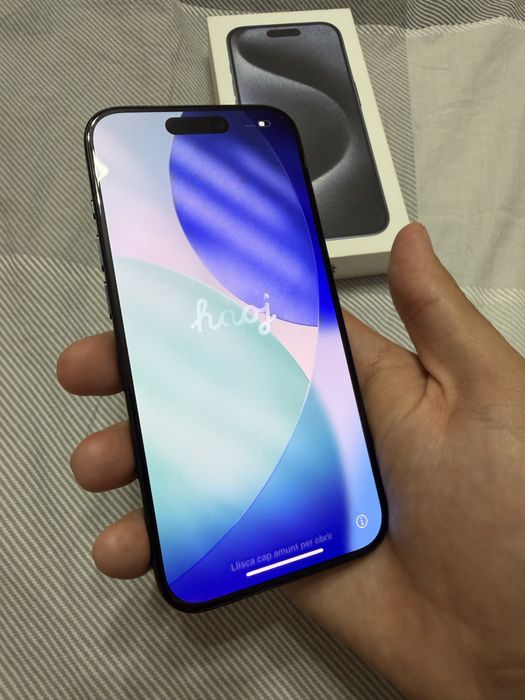 Продам iphone 15 pro