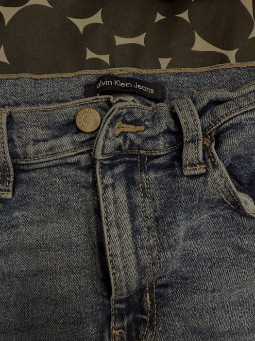 Дънки Calvin Klein