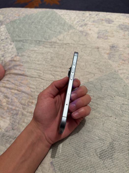 Продам или обменяю iPhone 16