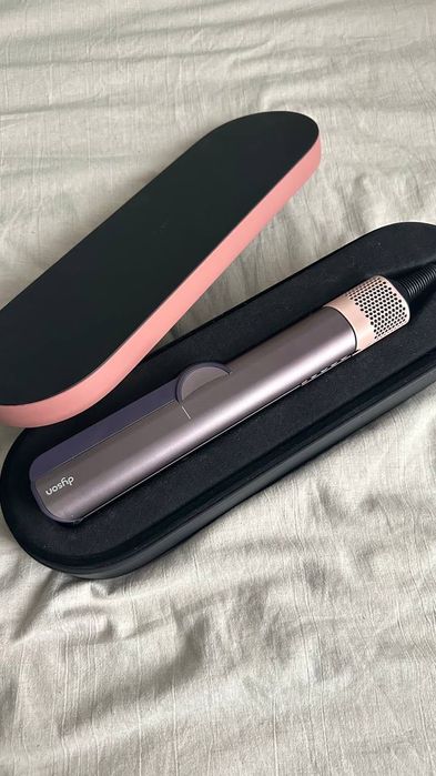 DYSON фен-выпрямитель ,оригинал ,без дефектов