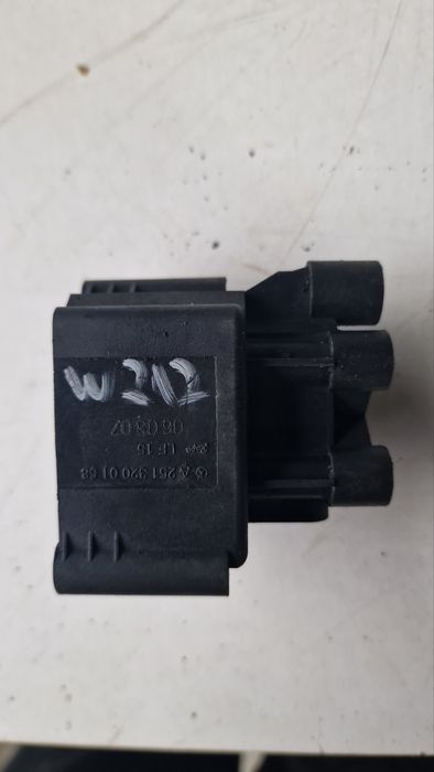 Клапан въздушно окачване за Мерцедес w212