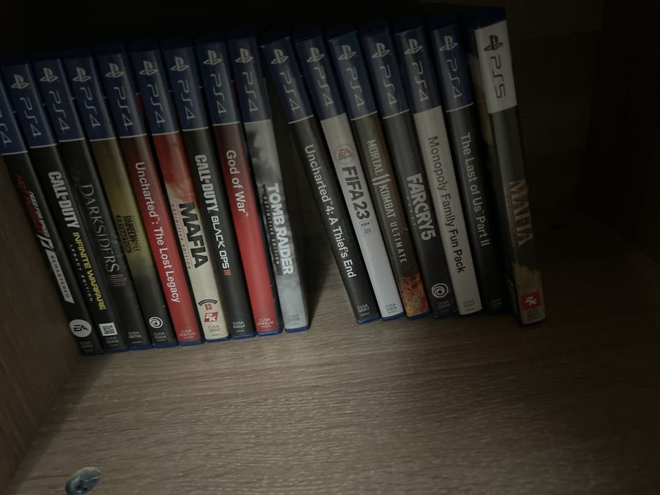 Vand jocuri ps4