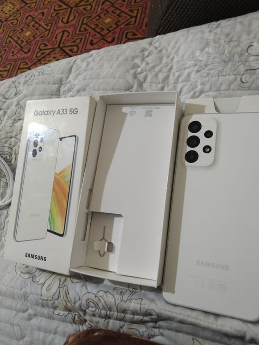 Продам телефон Samsung a33 новая