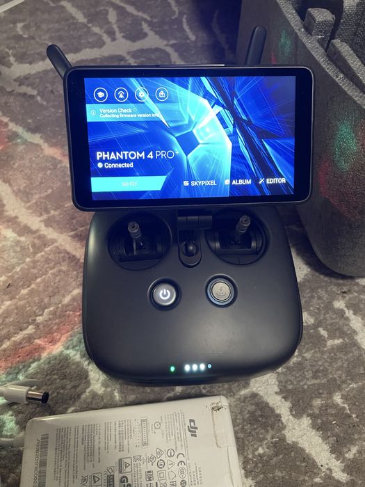 Vand drona DJI Phantom 4 Pro