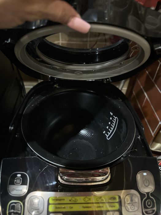 Продается мультиварка