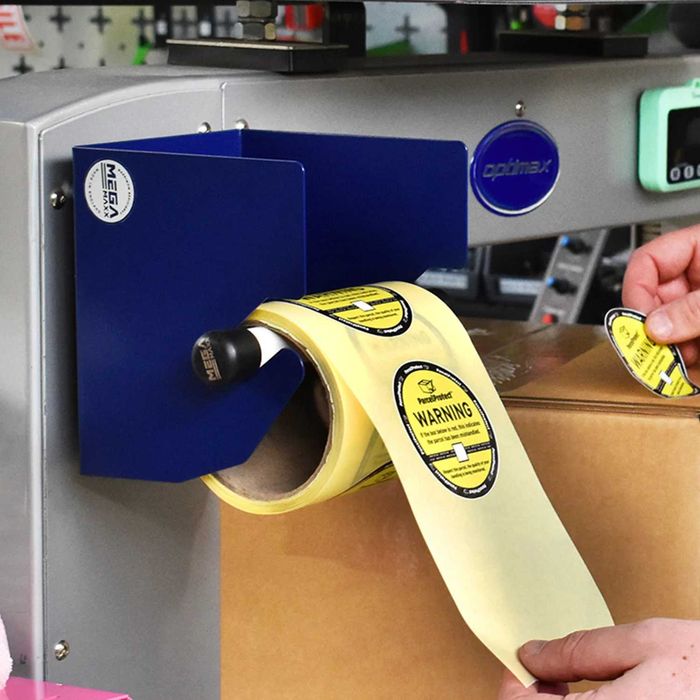 Этикетка самоклейка, Этикетки самоклейки, в рулонах.
Etiketka samakley