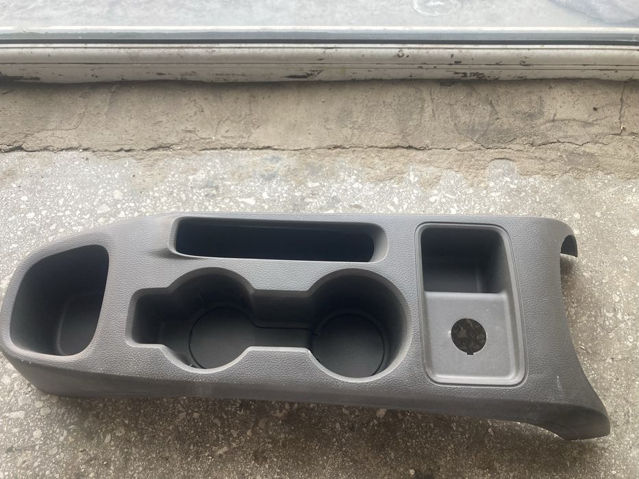 Подстаканник, подлокотник