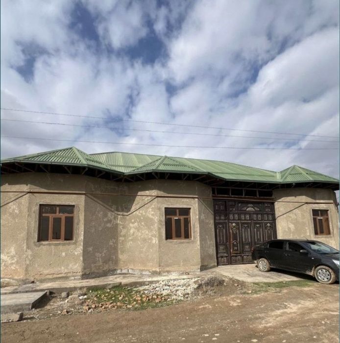Hovli uy qarshi shahridan yangi remontdan chiqqan