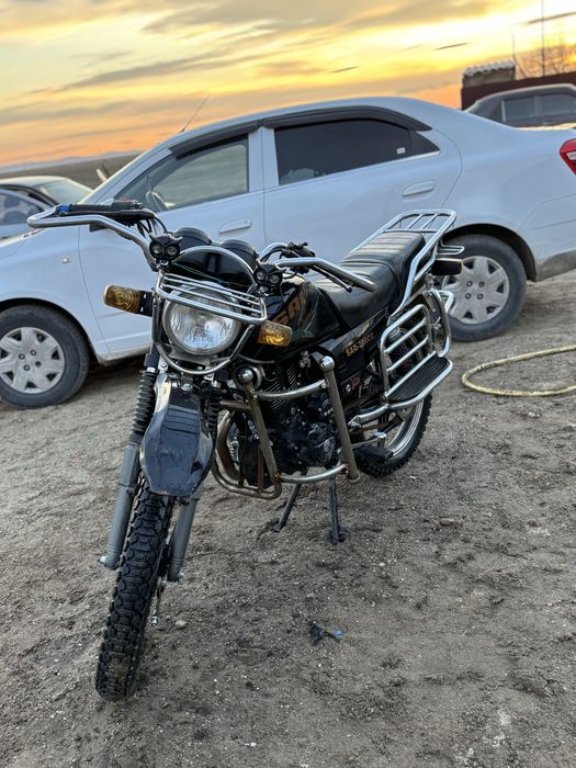 Мотоцикл сак200куб