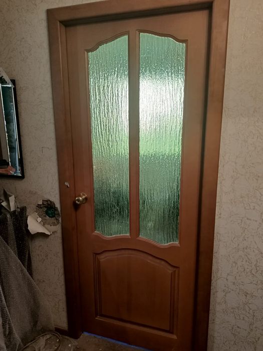 Продам межкомнатные двери!