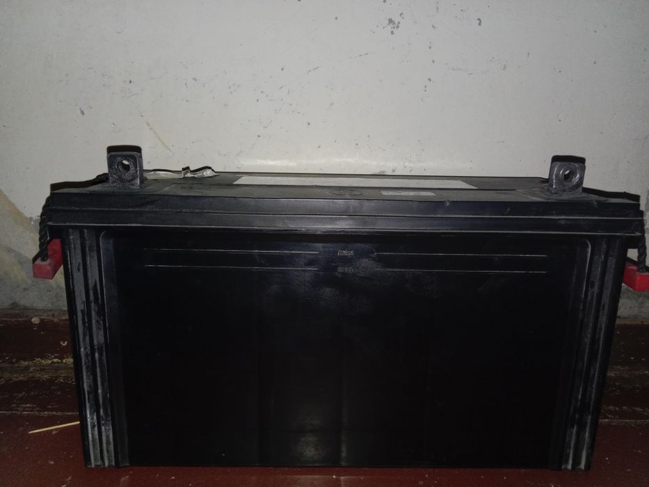 АКБ 120 А h в хорошем состоянии