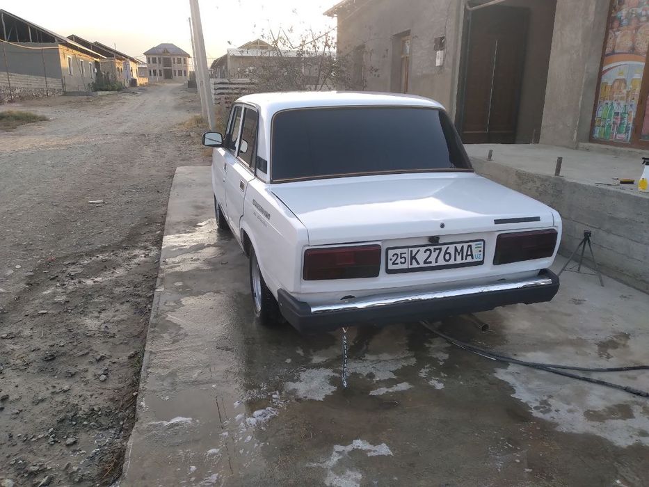 2107 жигули сотилади холати йахши 2007йил