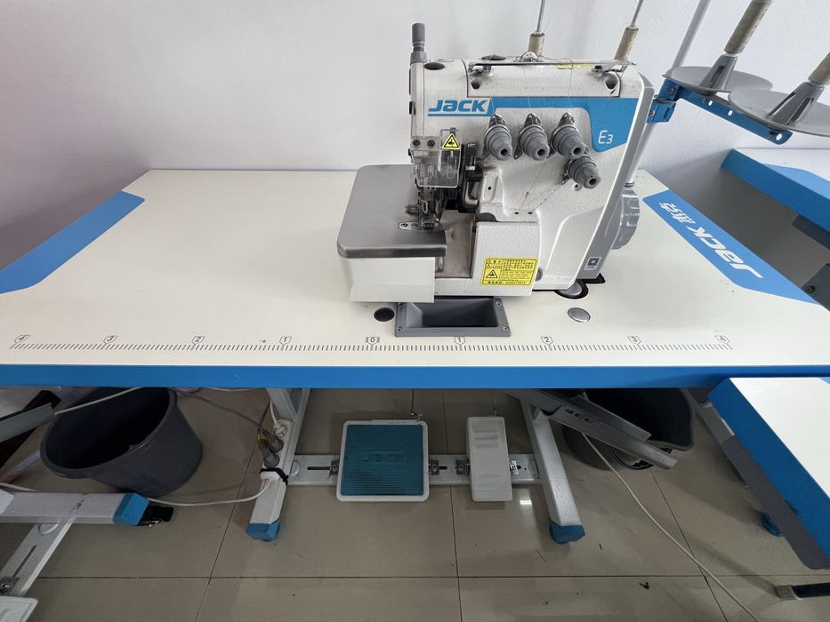 Срочно продам оверлок