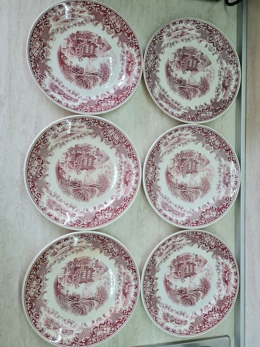 Сервиз за хранене