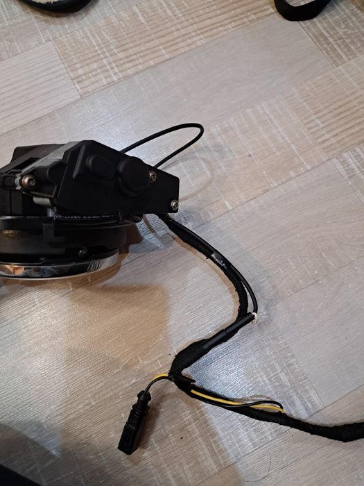 Камера скриваща се в емблема за VW passat/polo/golf